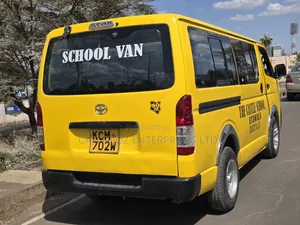 Toyota HiAce 2012 Yellow