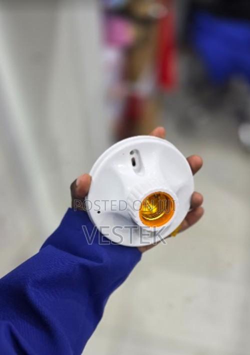 Wireless Wi-Fi Hidden Spy Camera Light Bulb Holder Socket E27 Security - main view