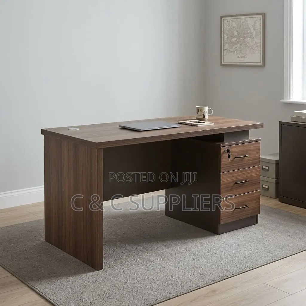 Modern 1600mm Home Study Work Desk.