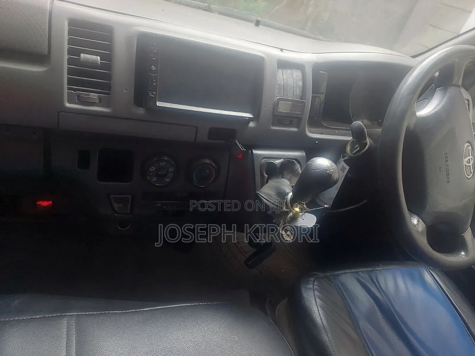 Toyota HiAce 2008 White