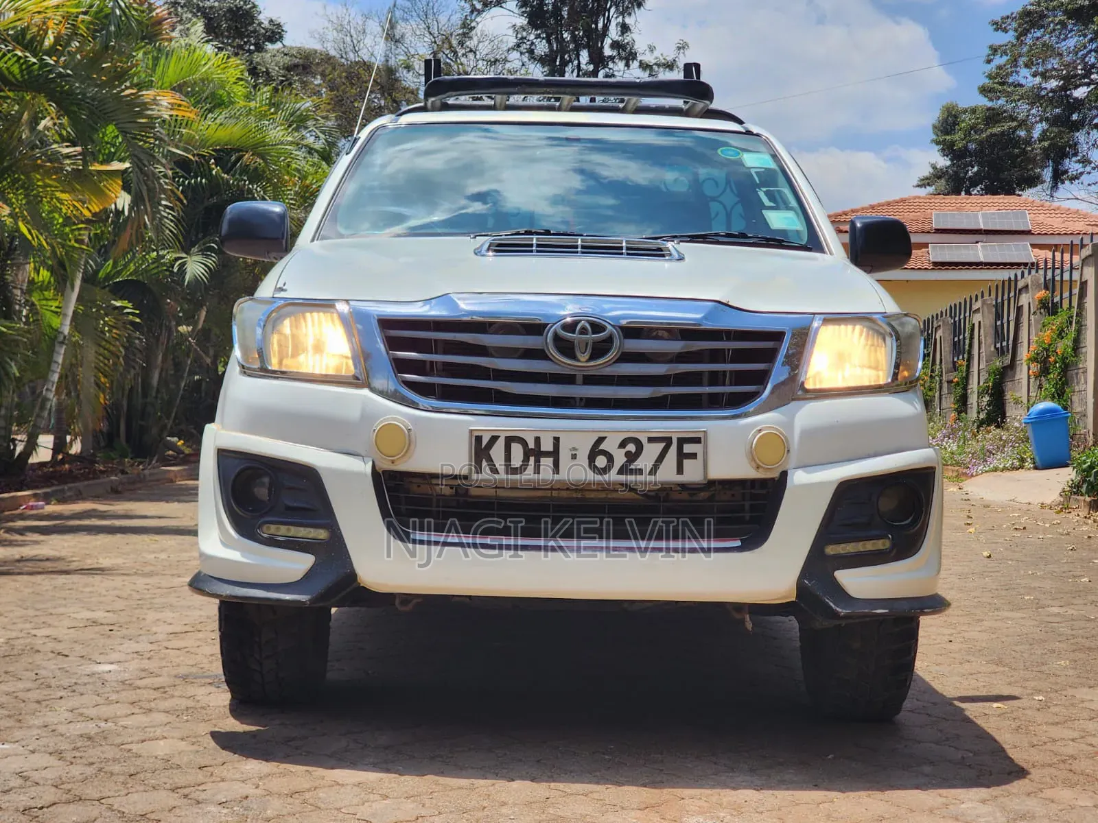 Toyota Hilux 2015 White