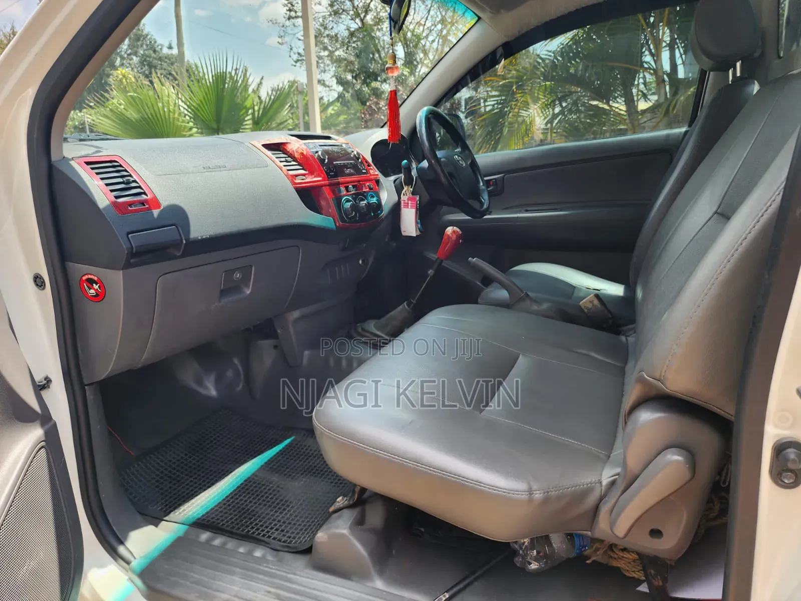 Toyota Hilux 2015 White