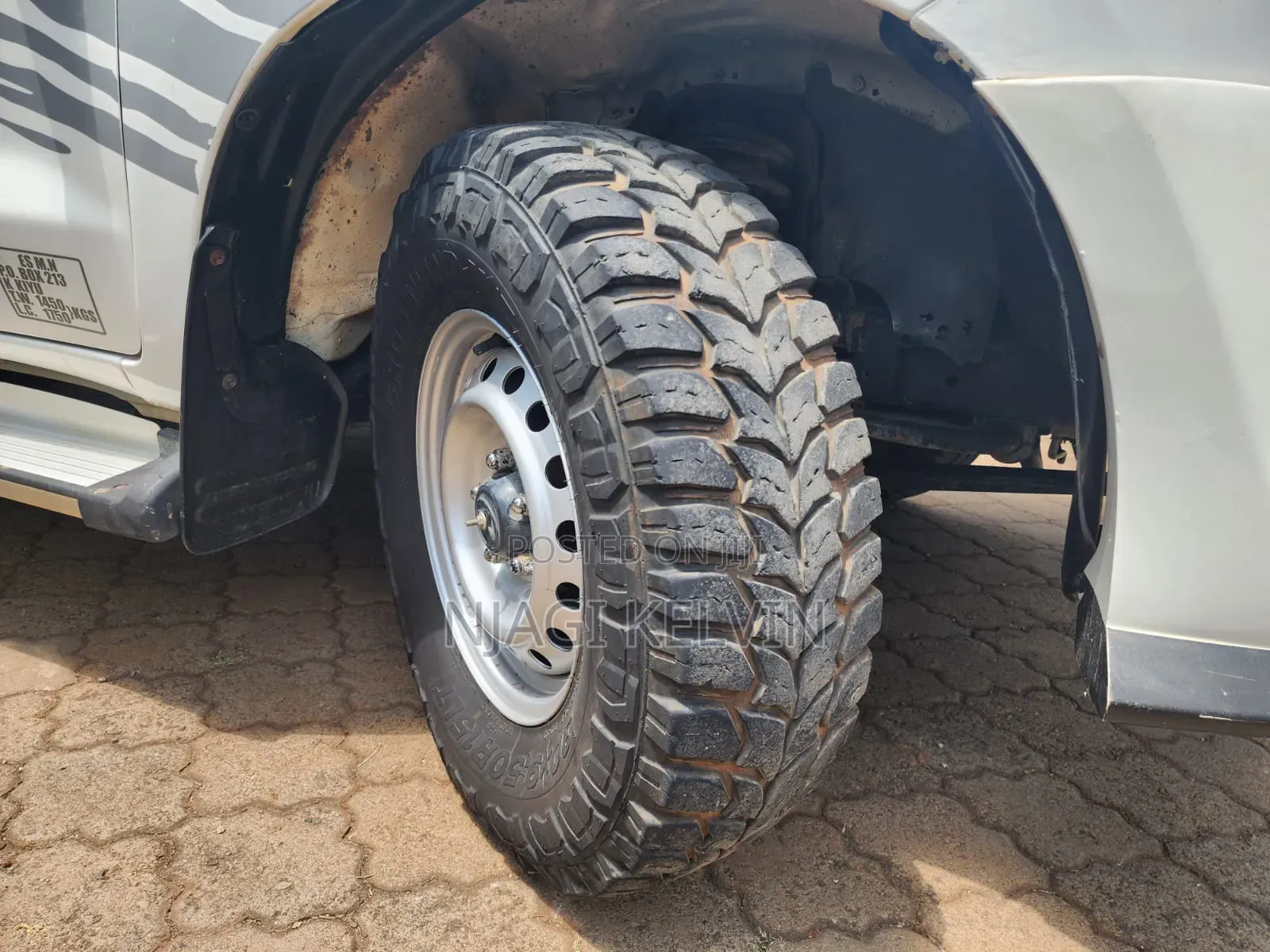 Toyota Hilux 2015 White