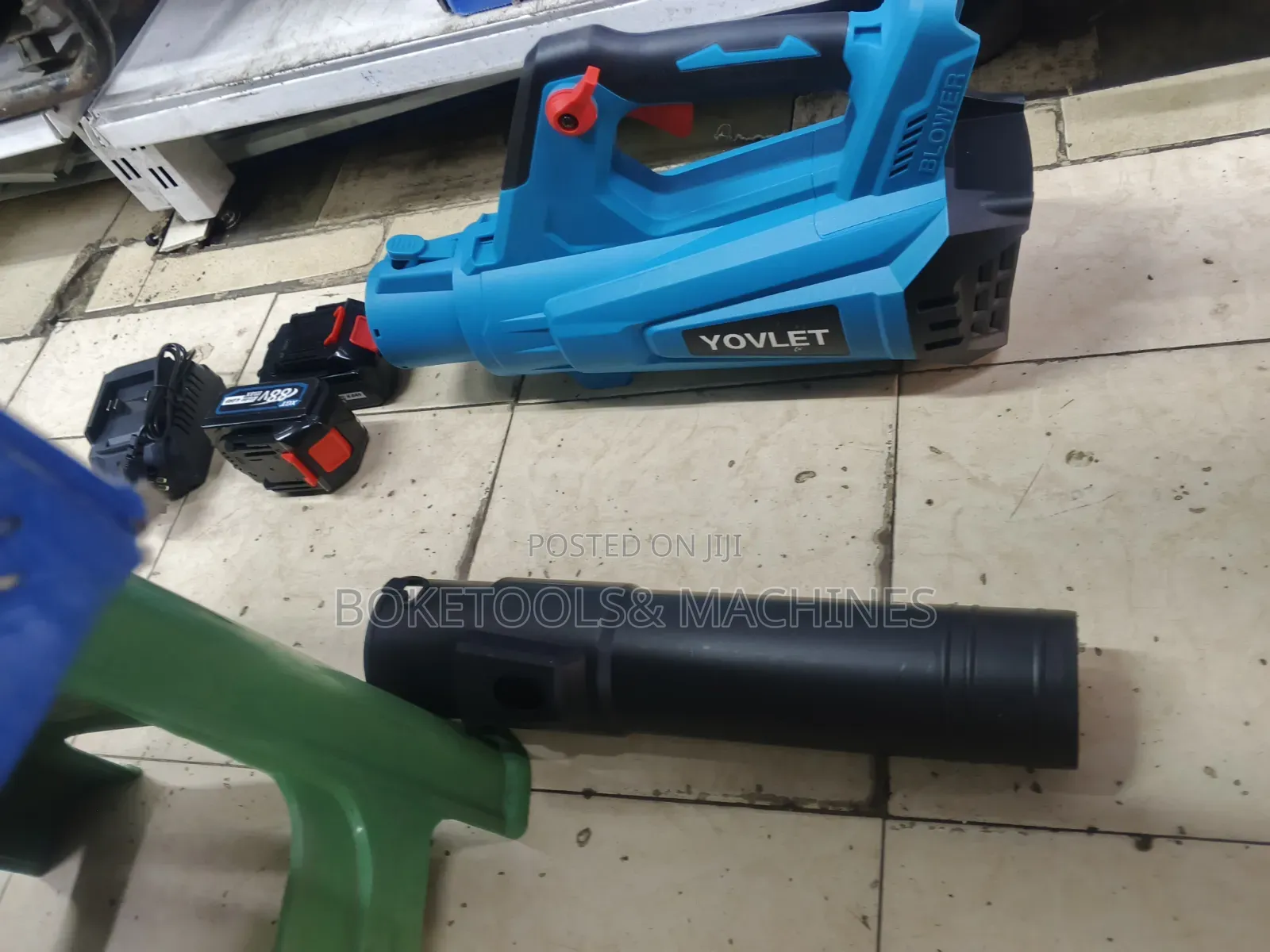 Cordless Leaf Blower