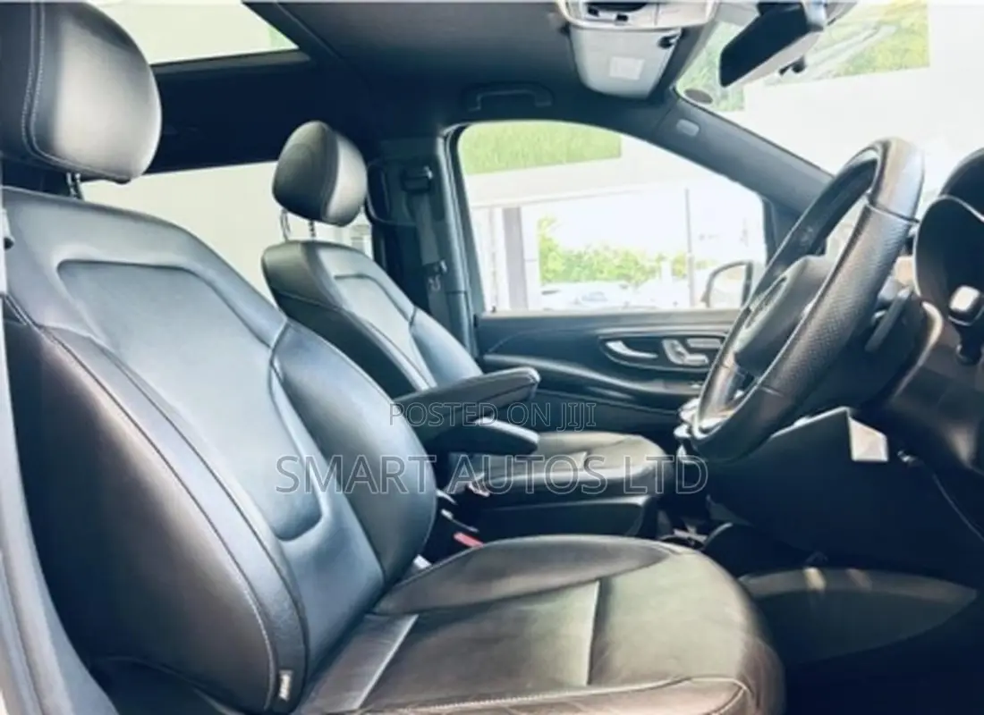 Mercedes-Benz V-Class 2019 White