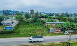 Prime Commercial Plot Fronting Tarmac for Lease in Kikuyu, Gikambura