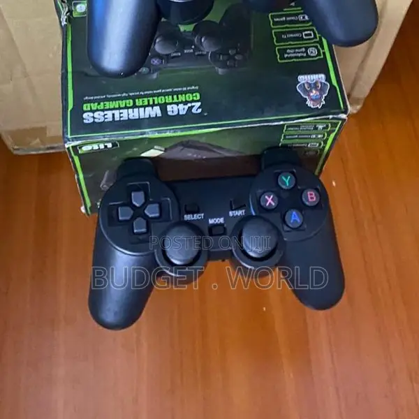 M8 HDMI Game Stick Lite – 10,000+ Games Dual Controllers