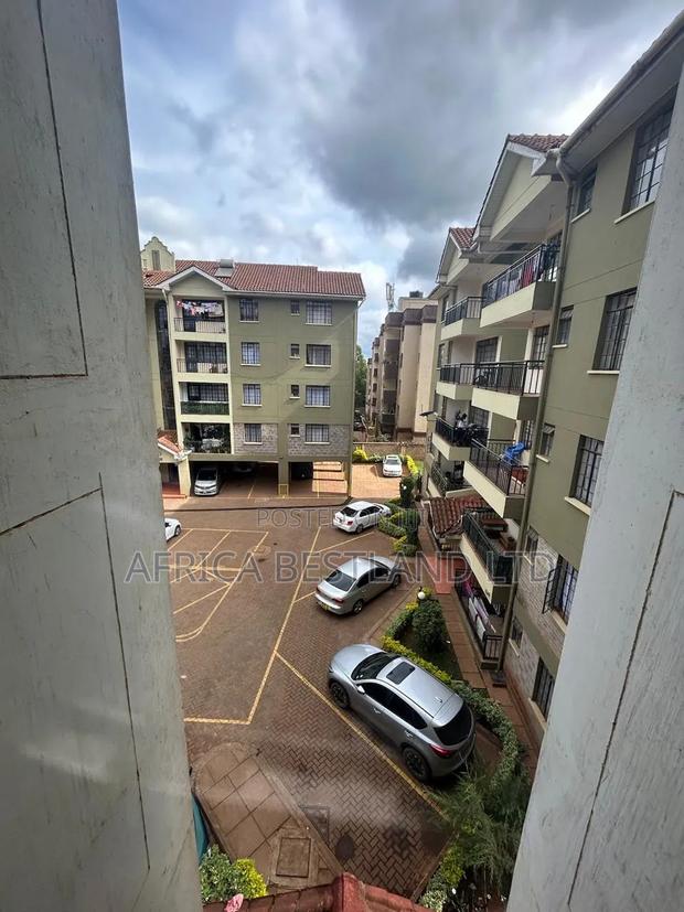 3bdrm Apartment in Uthiru for sale