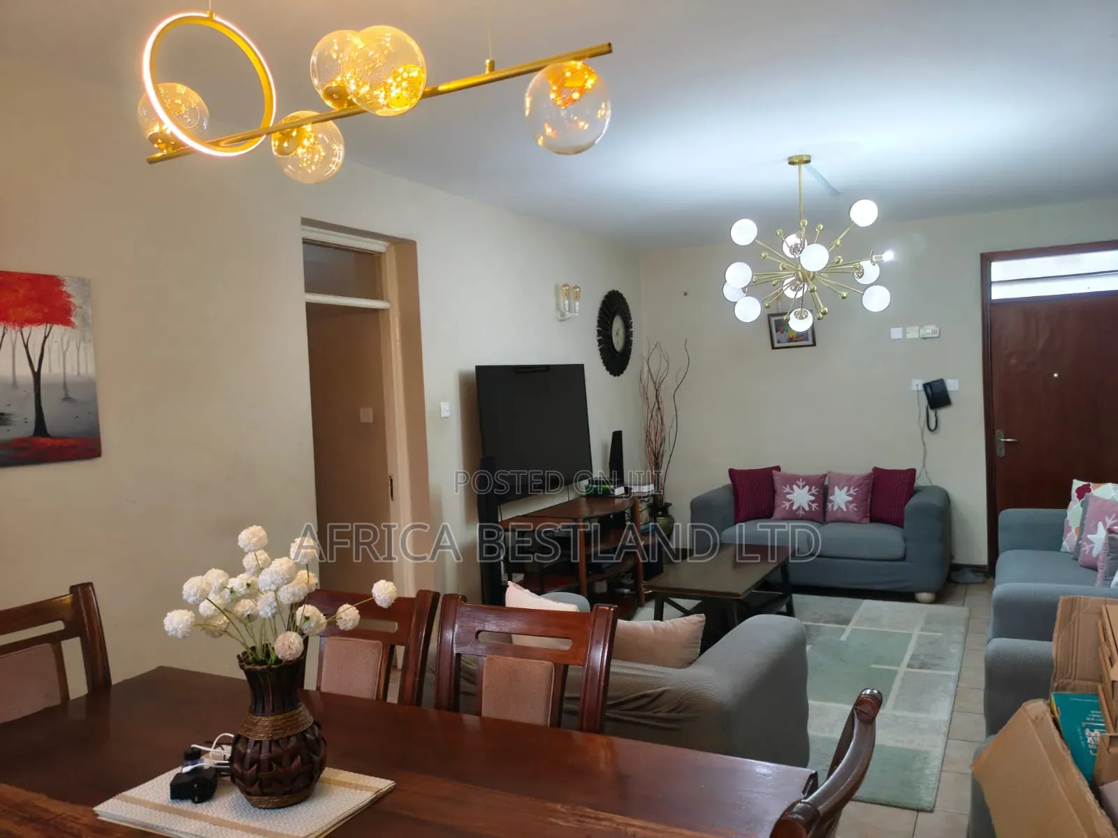 3bdrm Apartment in Uthiru for sale