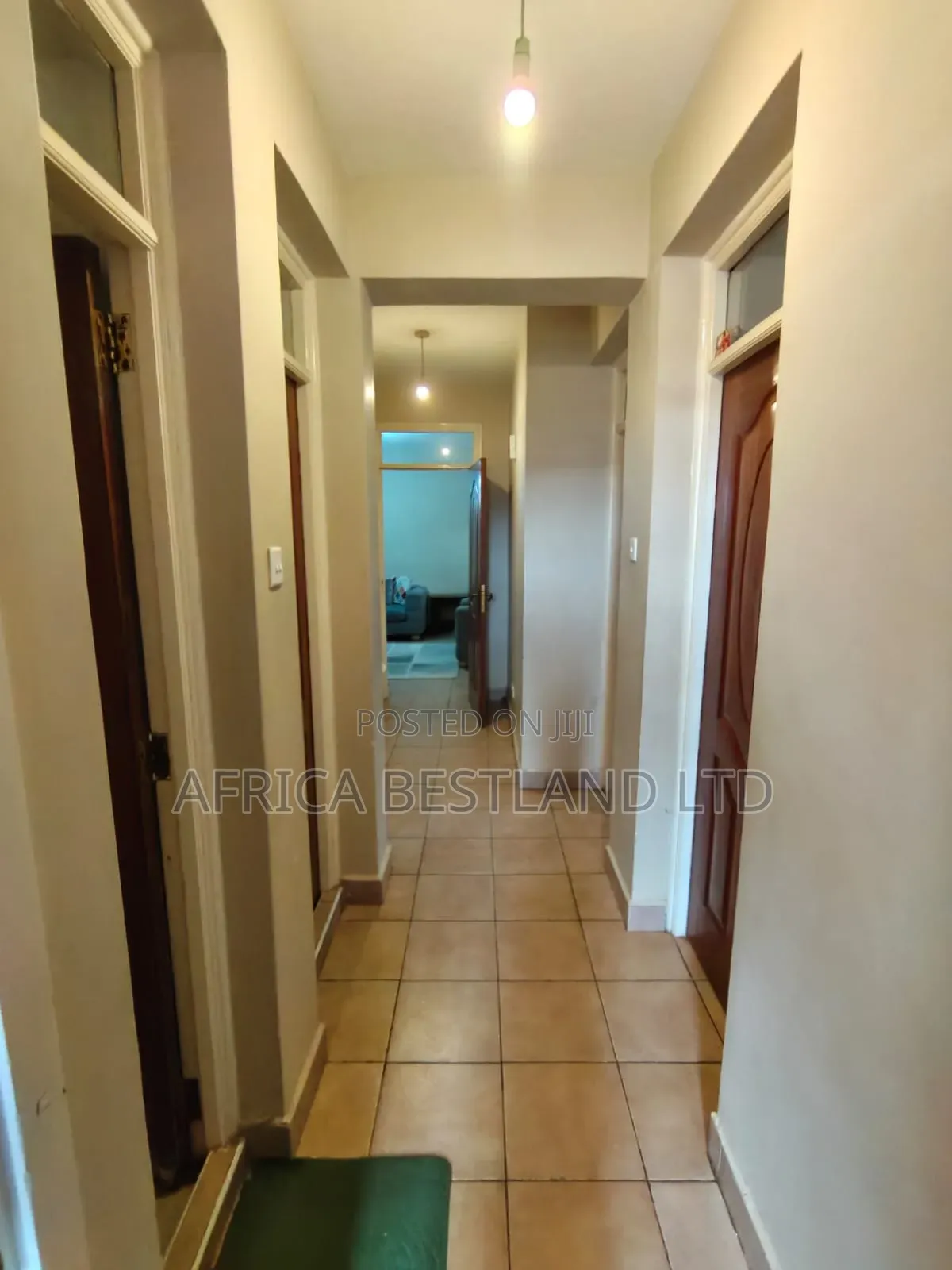 3bdrm Apartment in Uthiru for sale