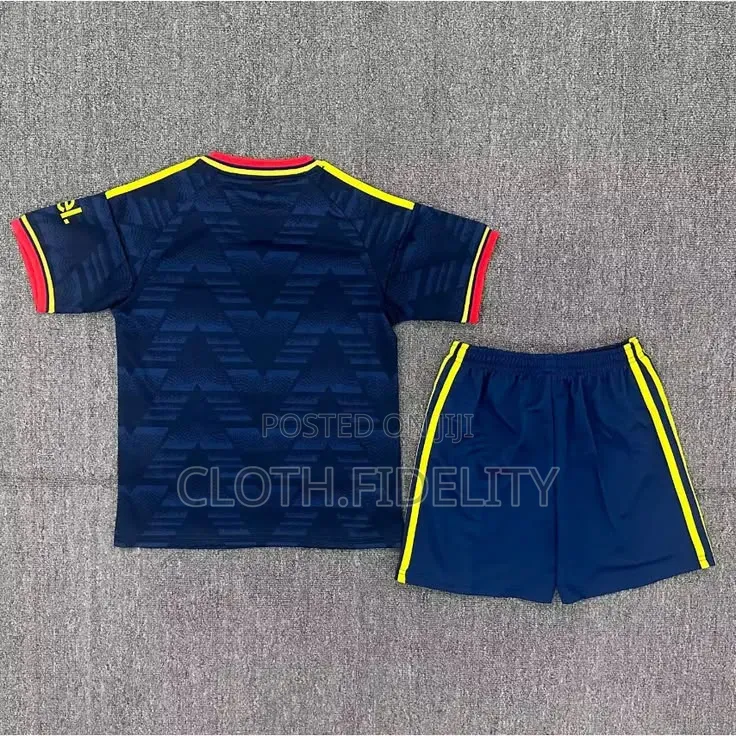 Arsenal Away Kids Jersey 26/27.
