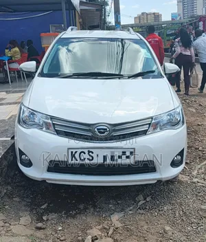 Toyota Corolla Fielder 2012 White