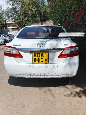 Toyota Premio 2014 White