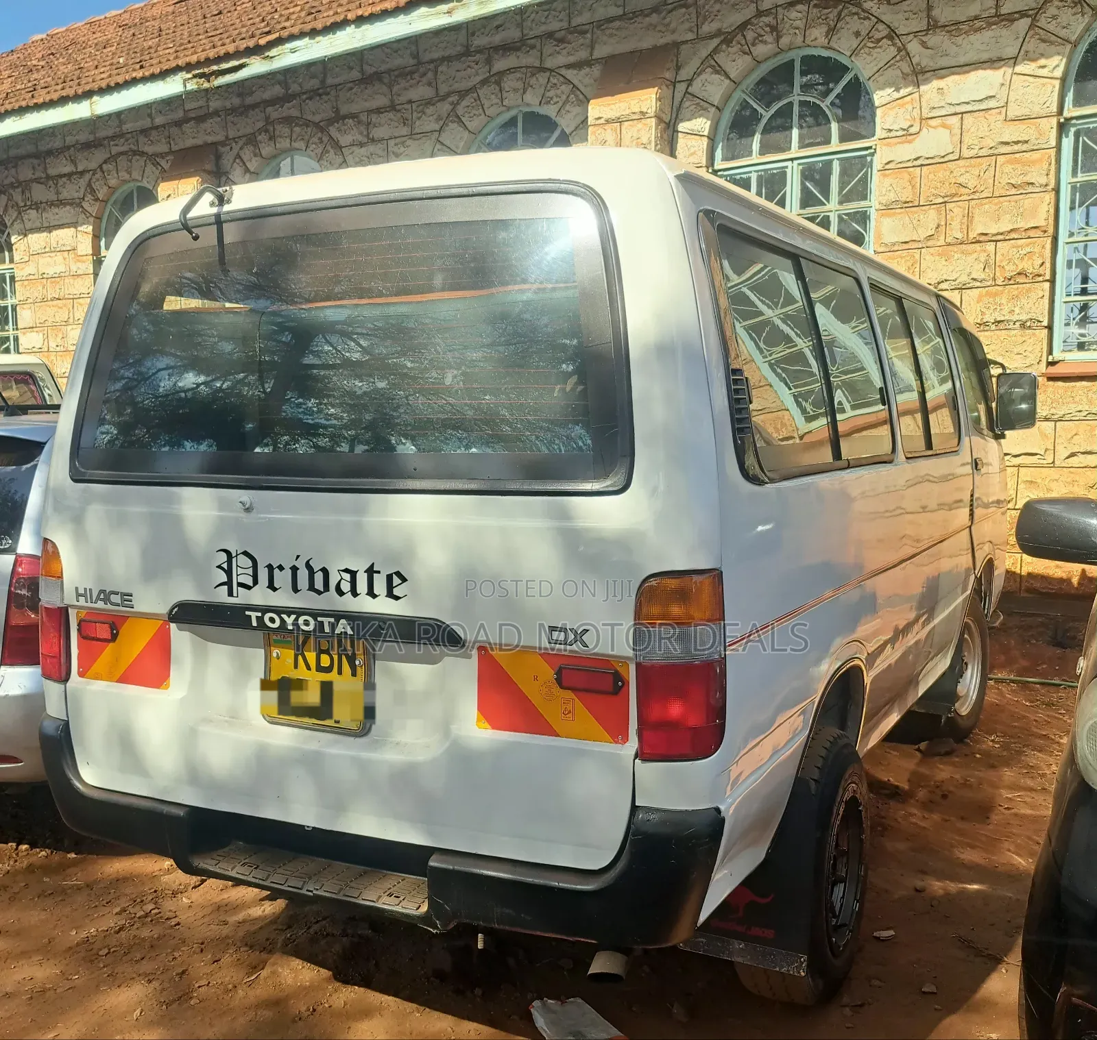 Toyota HiAce 2004 White
