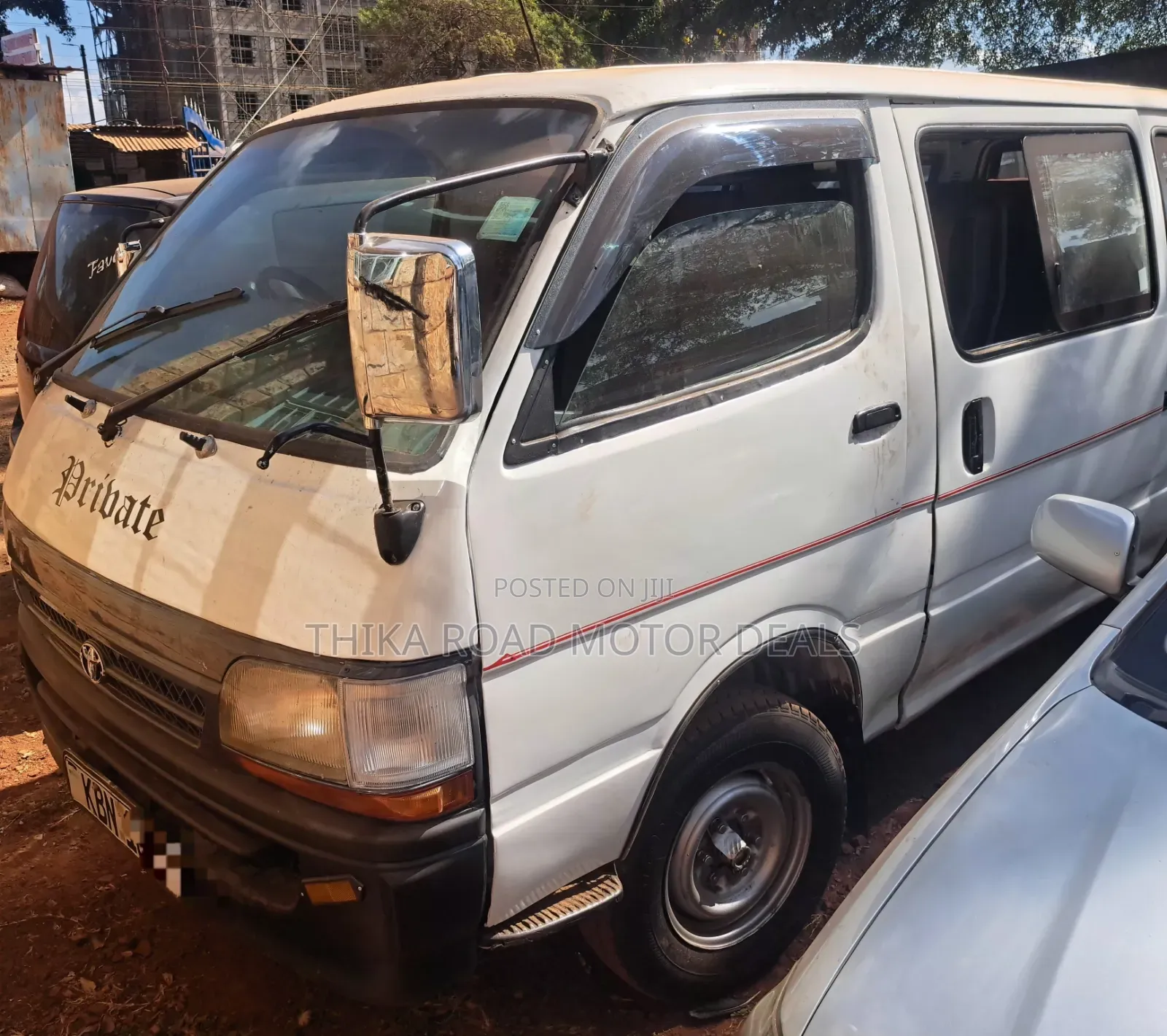 Toyota HiAce 2004 White