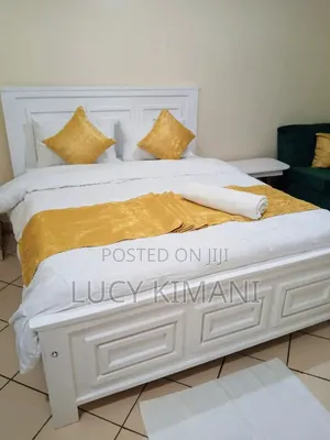 Air BNB Studio Apartment, Attic Place South B