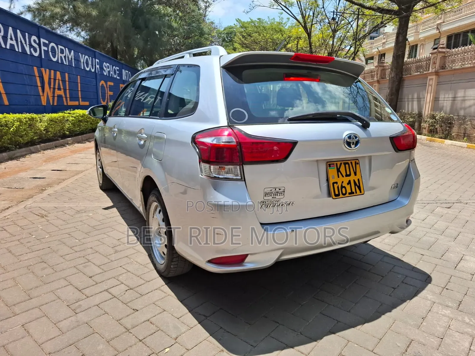 Toyota Corolla Fielder 1.5 Hybrid FWD 2018 Silver