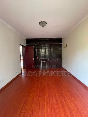 5bdrm Duplex in Muthangari for rent