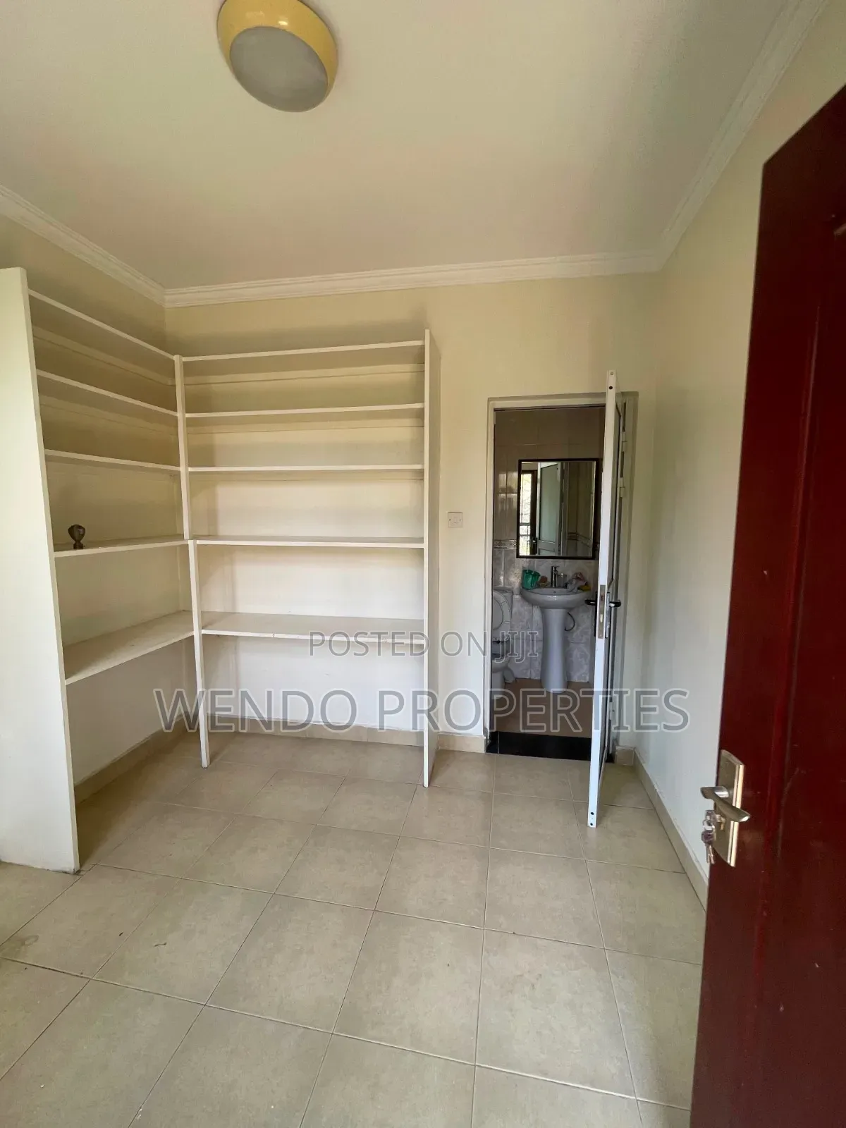 5bdrm Duplex in Muthangari for rent