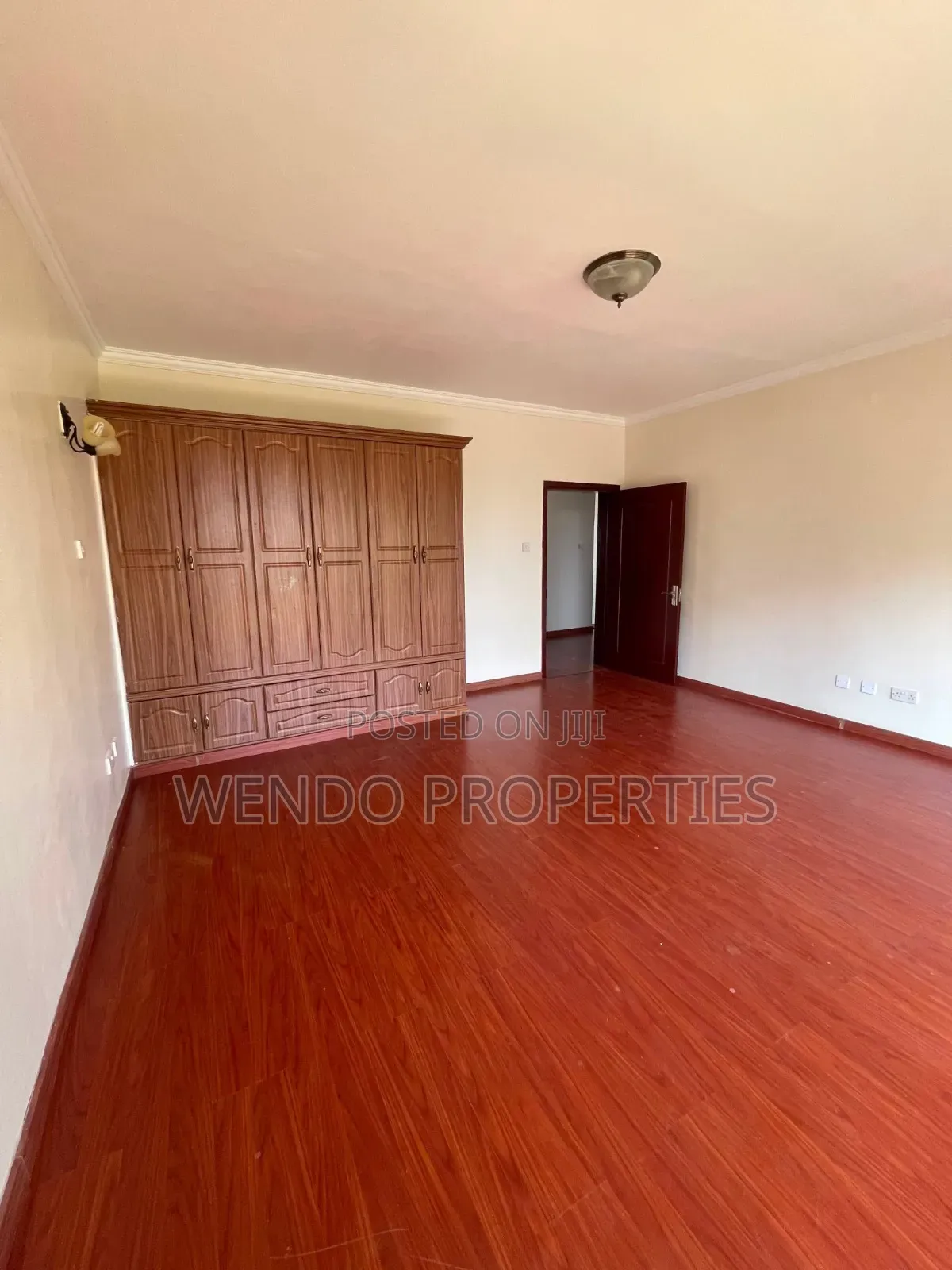 5bdrm Duplex in Muthangari for rent