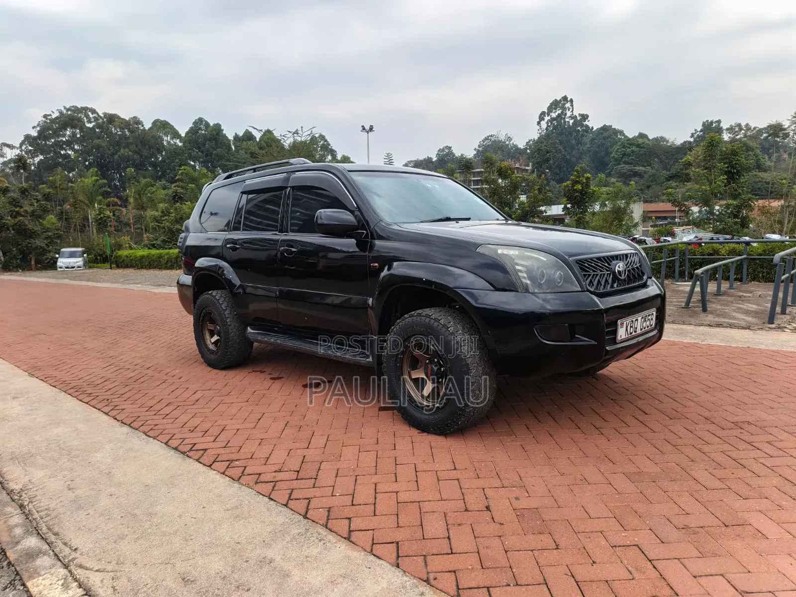 Toyota Land Cruiser Prado 2005 Black