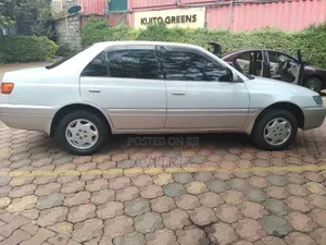 Toyota Corona Premio 2000 Pearl