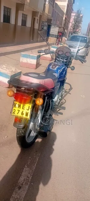Bajaj Boxer 2020 Blue