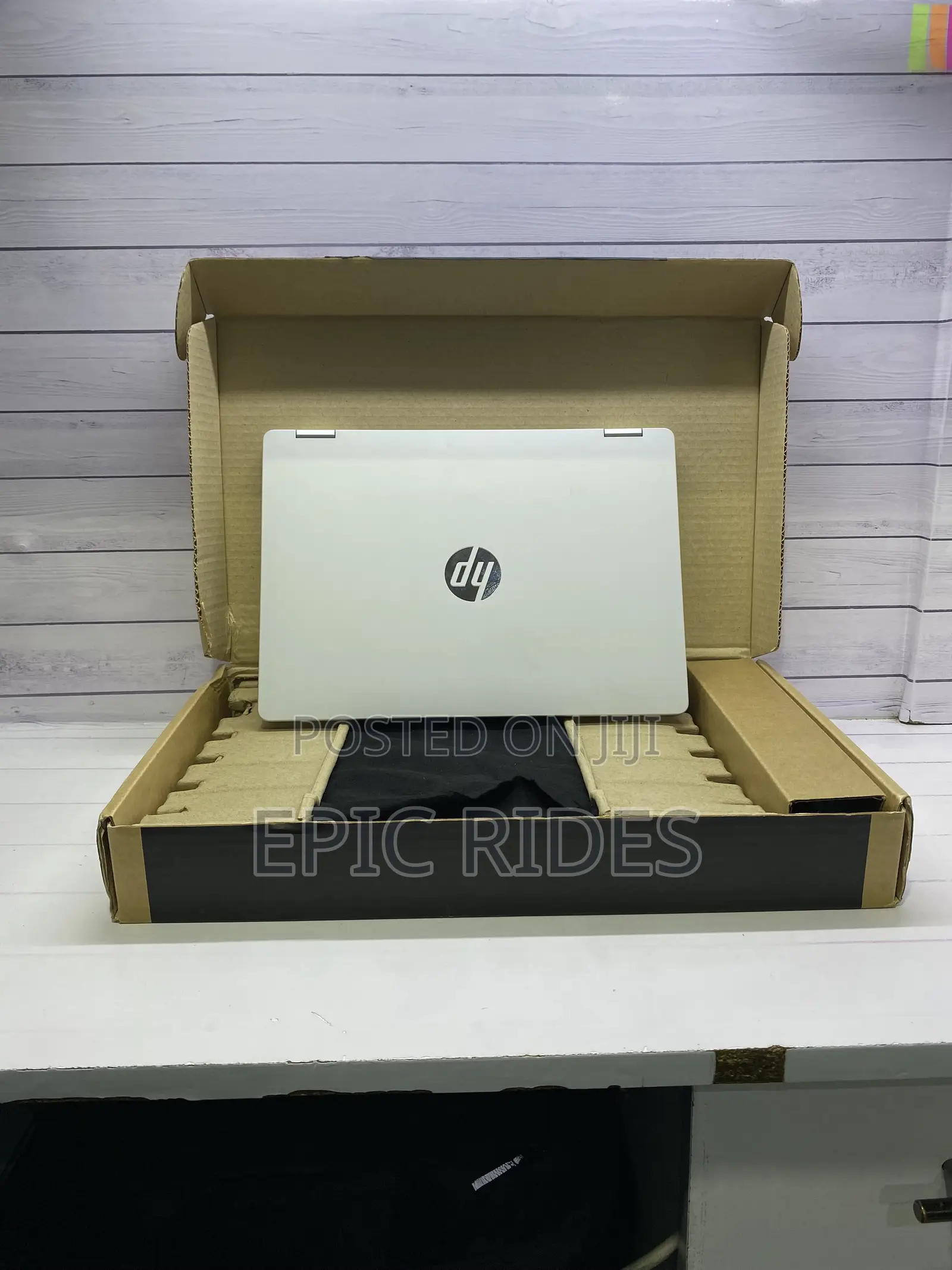 New Laptop HP OmniBook 5 Flip 16GB Intel Core Ultra 7 SSD 1T