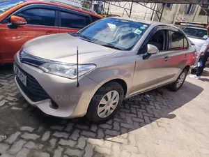 Toyota Axio 2016 Silver