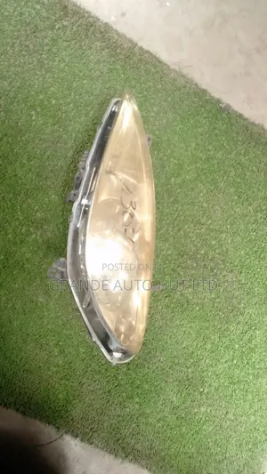 Peugeot 307 Headlights