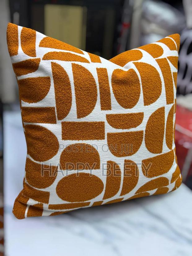 *Classic Crescent Cushion Covers