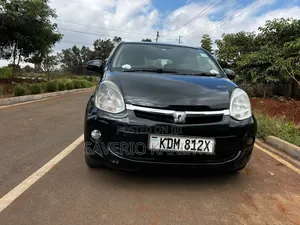 Toyota Passo 2016 Black
