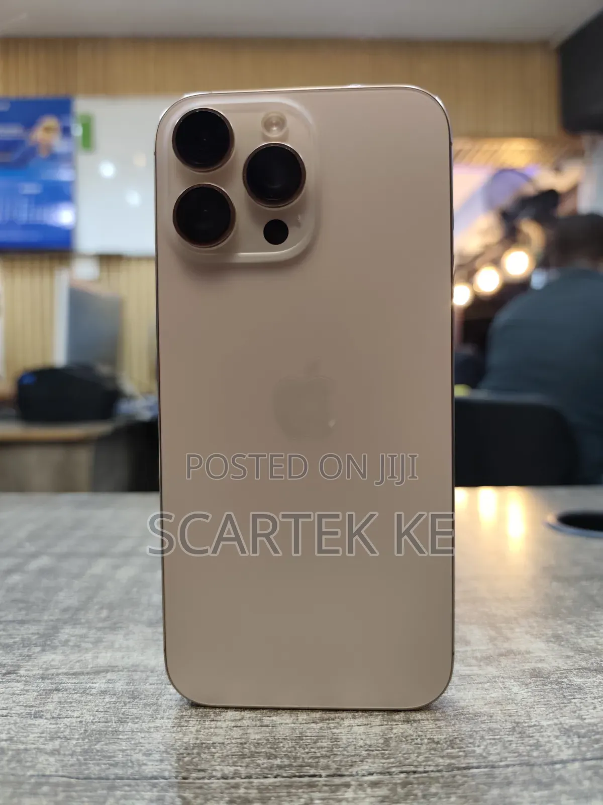 Apple iPhone 16 Pro Max 256 GB Gold