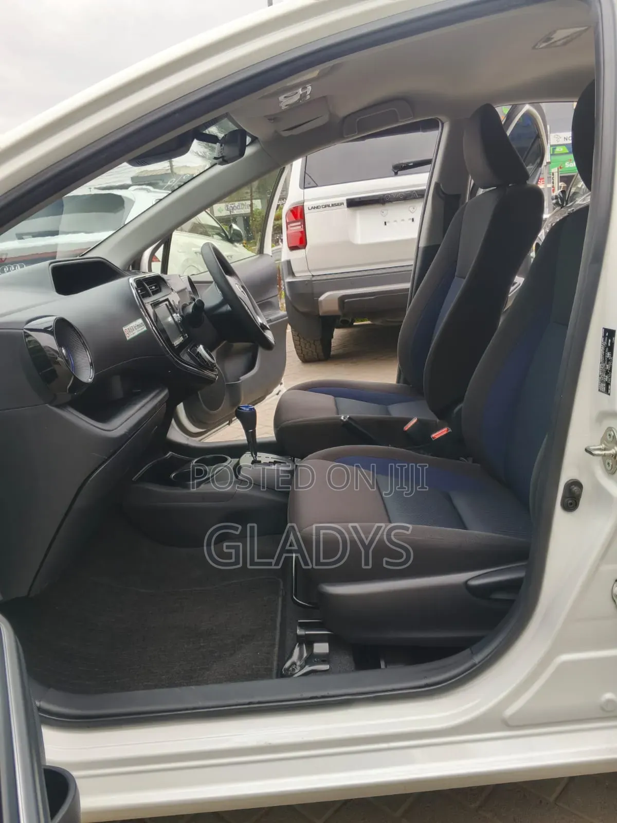 Toyota Aqua 2019 White