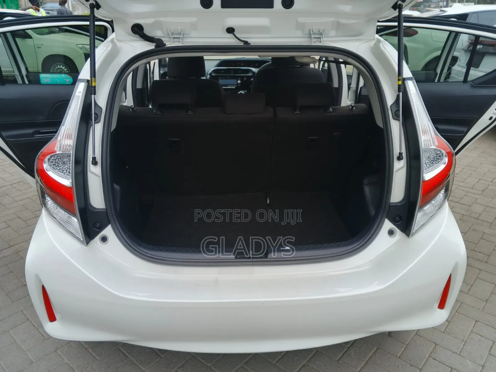 Toyota Aqua 2019 White
