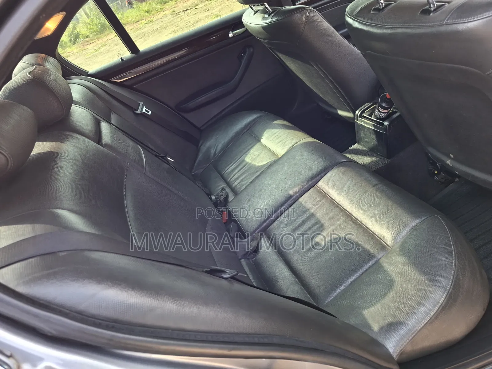 BMW 318i 2005 Black