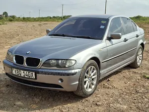 BMW 318i 2005 Black