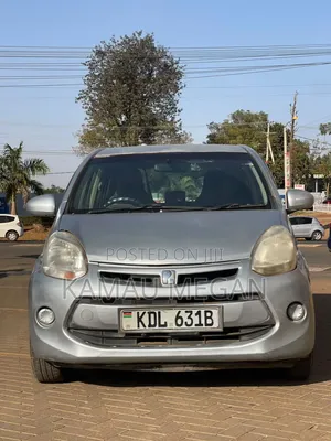 Toyota Passo 2015 Purple