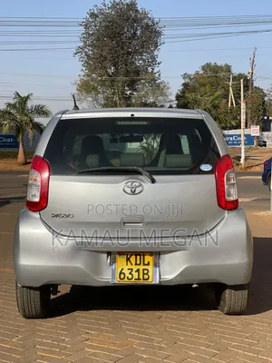 Toyota Passo 2015 Purple