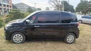 Toyota Spade 2014 Black