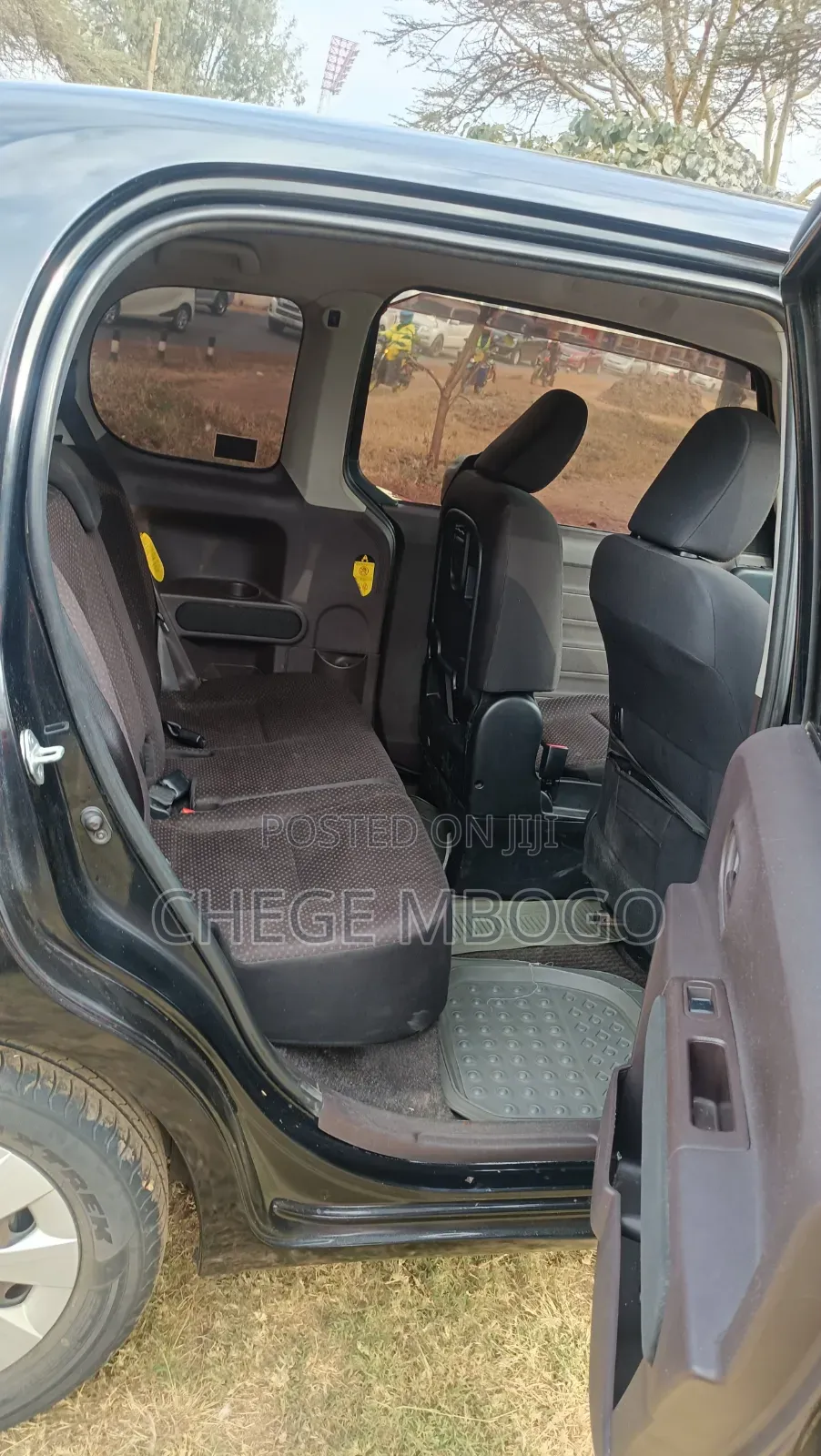 Toyota Spade 2014 Black