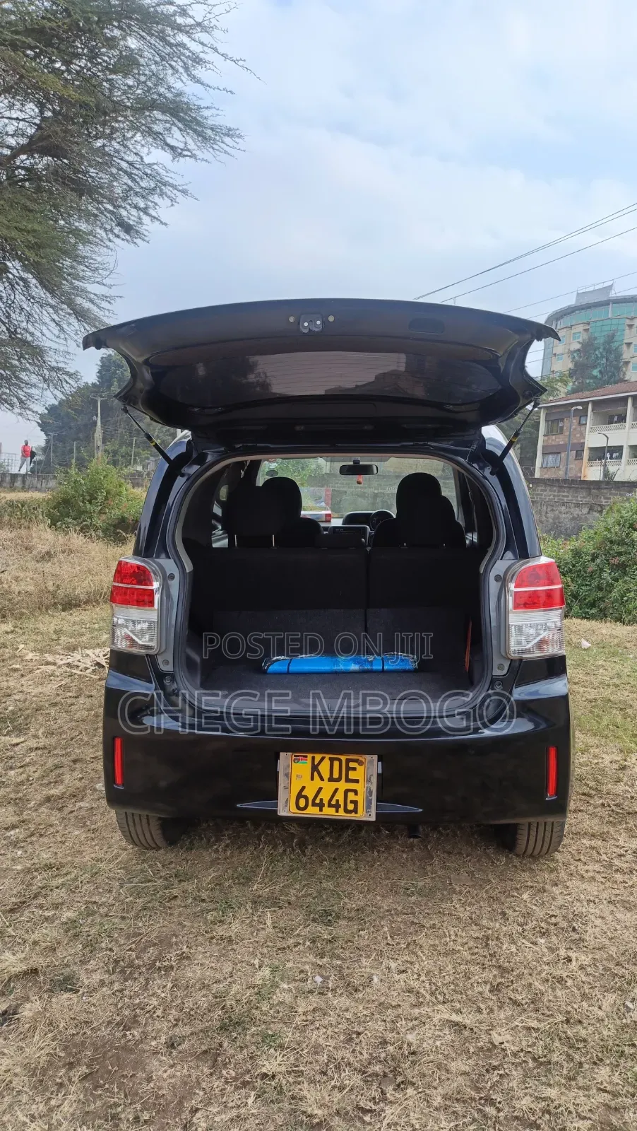 Toyota Spade 2014 Black