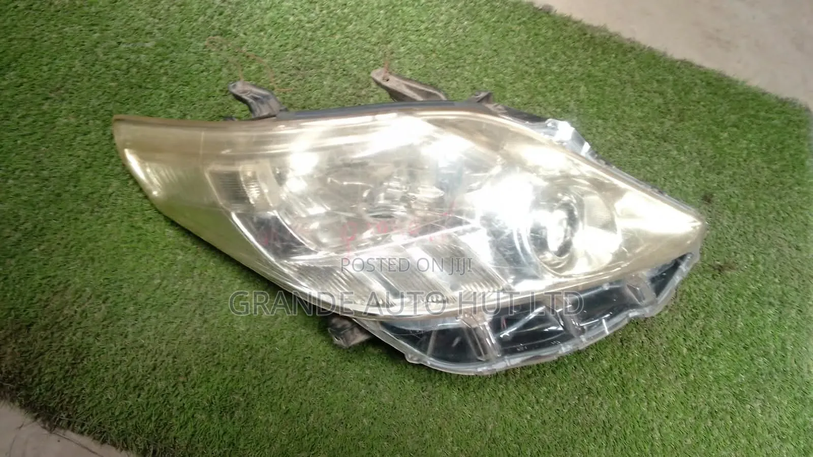 Toyota Alphard Headlights