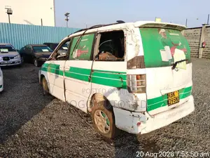 Toyota Voxy 2002 White