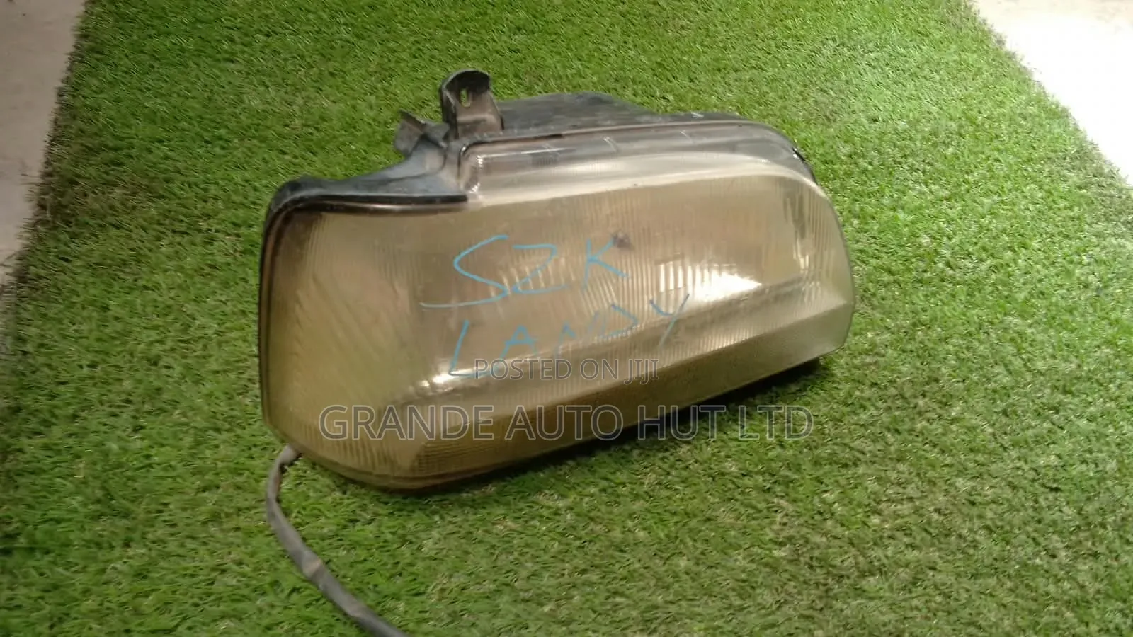Suzuki Landy Headlights