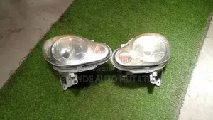Toyota Duet Headlights