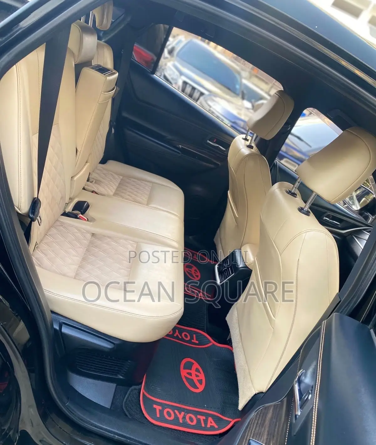 Toyota Harrier 2.0 4WD 2017 Black