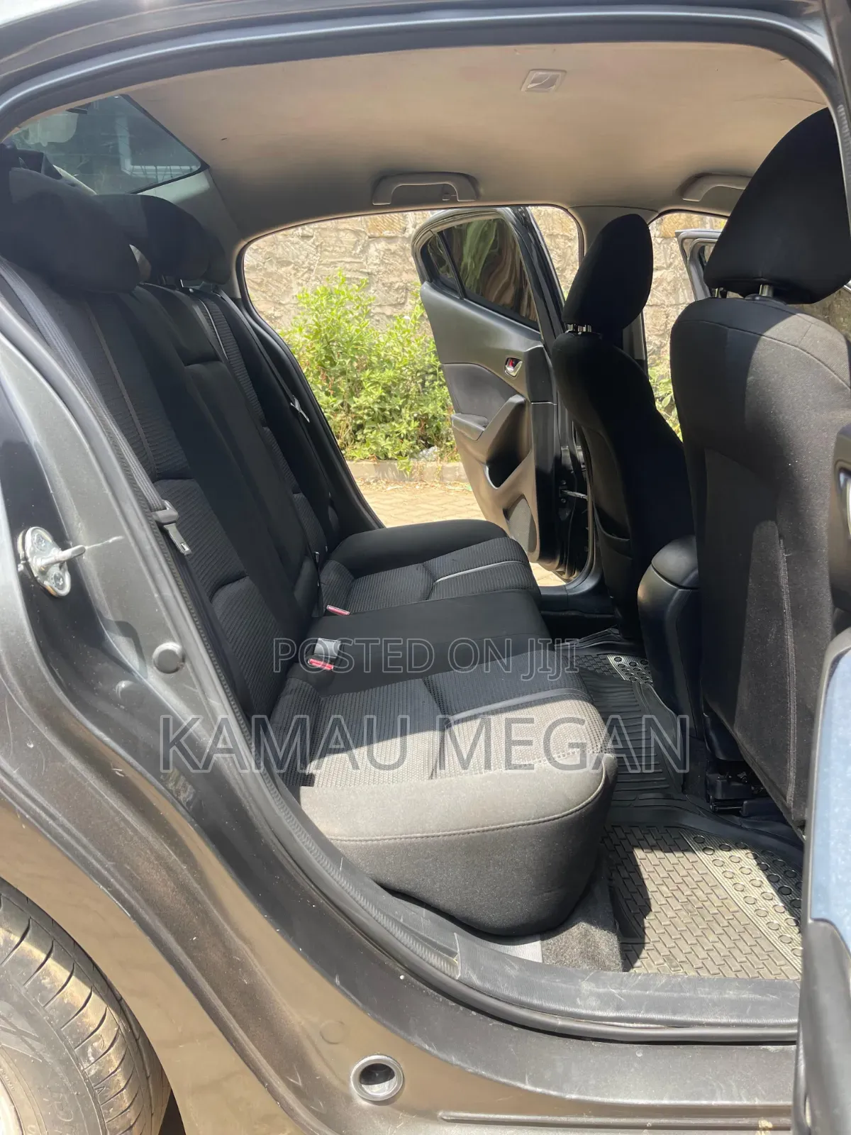 Mazda Axela 2018 Gray