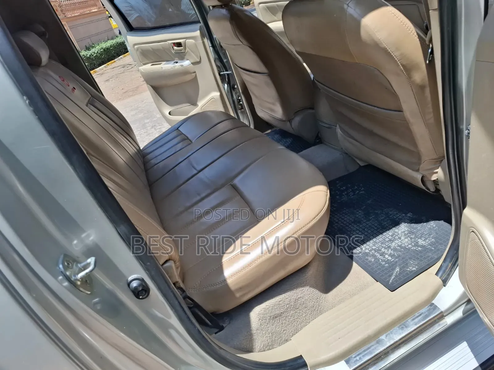 Toyota Hilux 2009 Silver