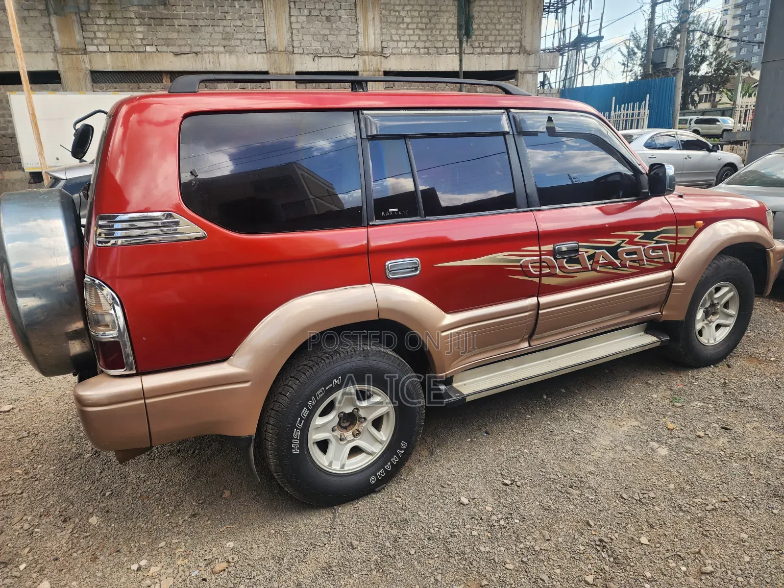 Toyota Land Cruiser Prado 2000 Maroon